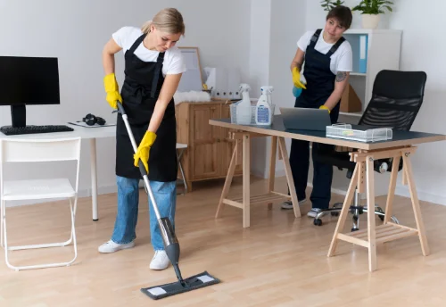 Nettoyage de bureau professionnel à Saint-Aubin-du-Cormier
